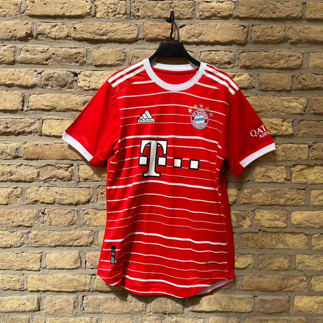 کیت پلیر بایرن مونیخ2023(مطابق اورجینال)59827